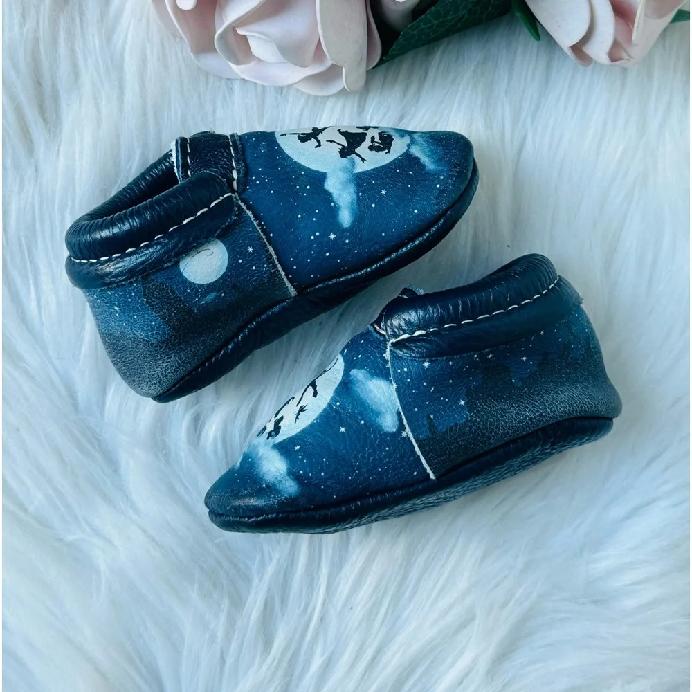 Freshly Picked X Disney Peter Pan Flight to Neverland City Moccasins